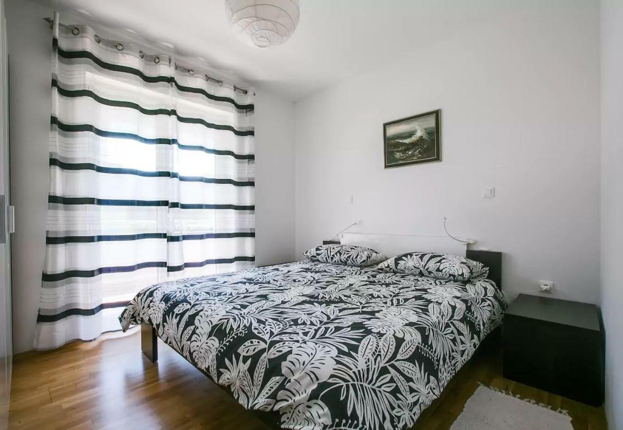 Apartment Vitalia 2+2 Poreč Exterior foto